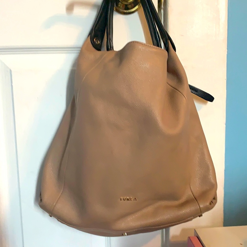 Beautiful Furls bag
